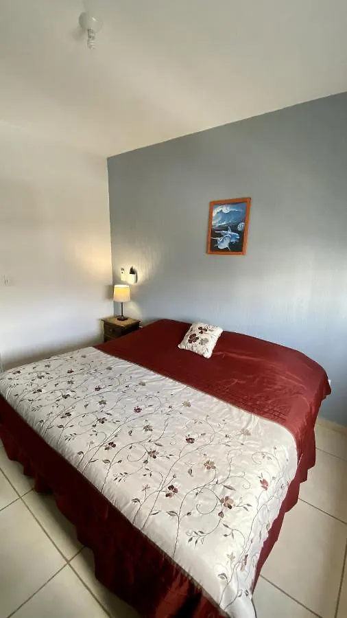 Apartamento Casa nueva con 3 recamaras y a un lado de alberca Cancún México