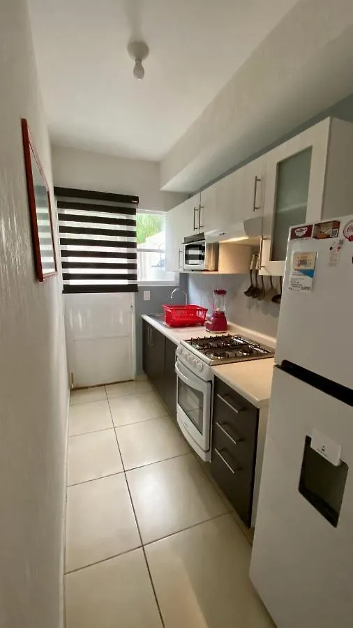 Apartamento Casa nueva con 3 recamaras y a un lado de alberca Cancún